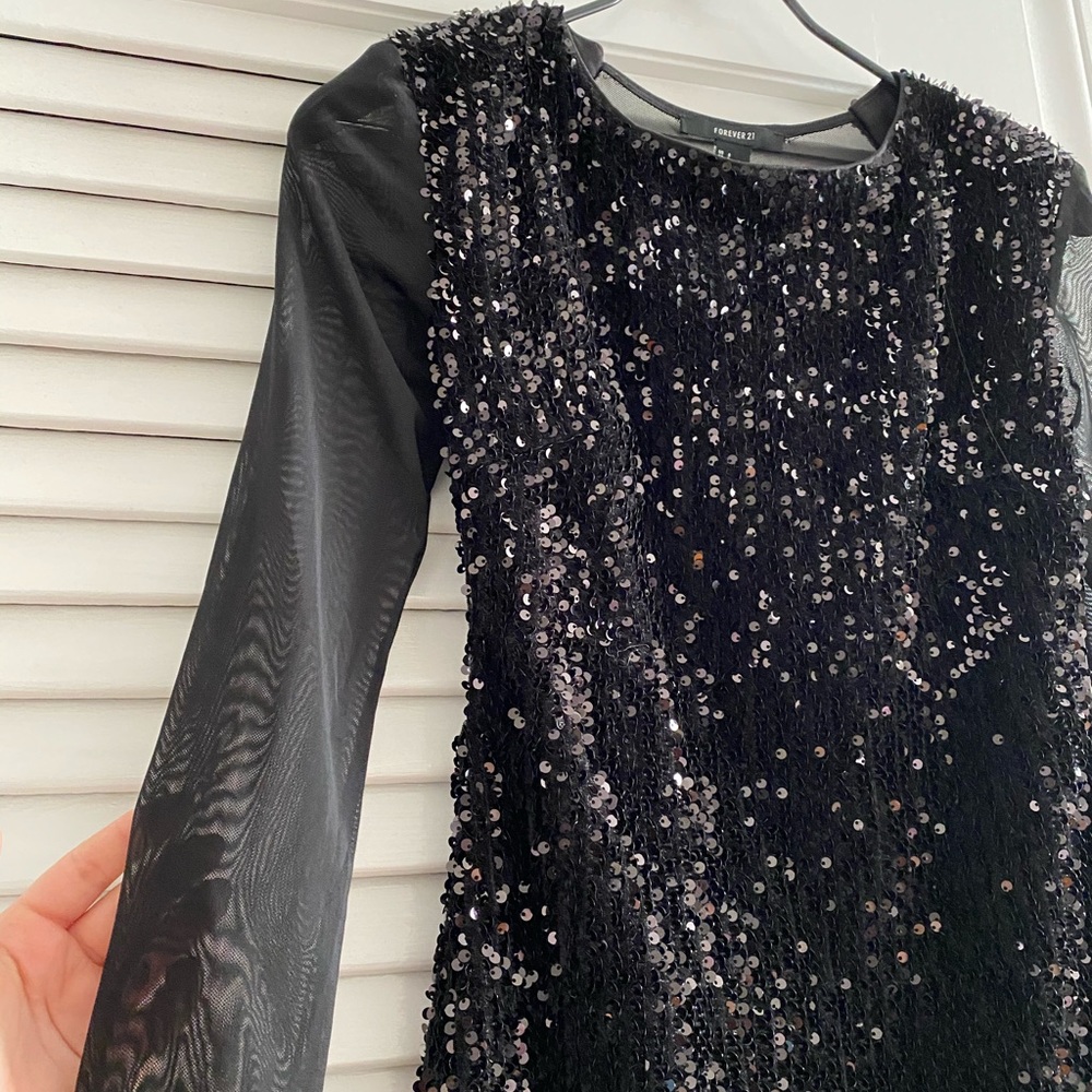 Black sequined dress